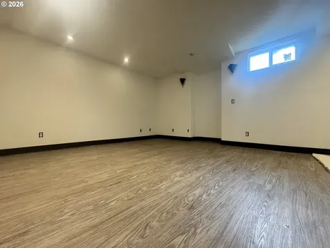 1611 NE 102nd Avenue Portland OR 97220