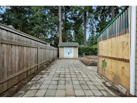 1611 NE 102nd Avenue Portland OR 97220