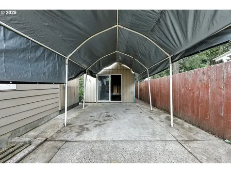 1611 NE 102nd Avenue Portland OR 97220