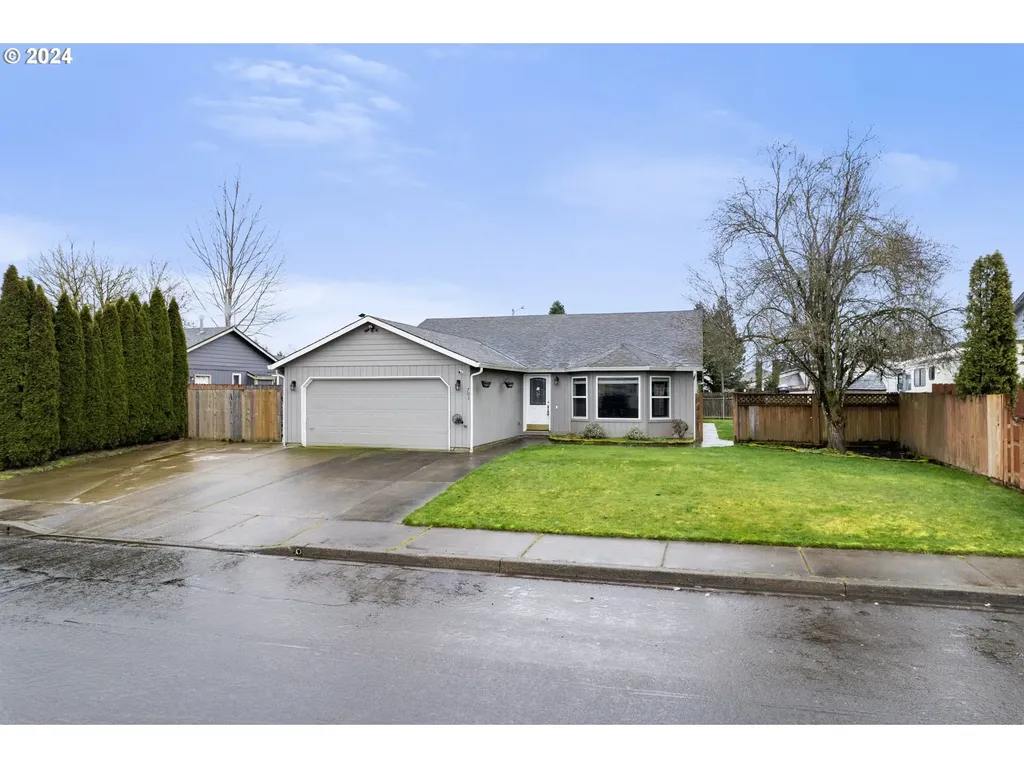 703 Nw 16th Street Battle Ground WA 98604