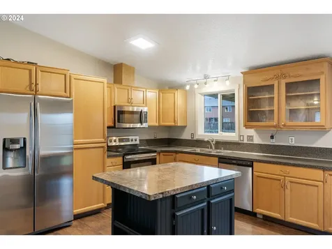 703 Nw 16th Street Battle Ground WA 98604