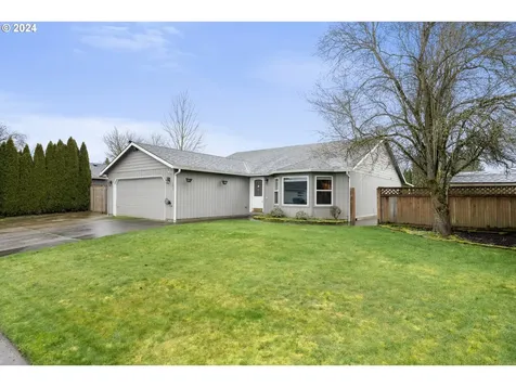703 Nw 16th Street Battle Ground WA 98604