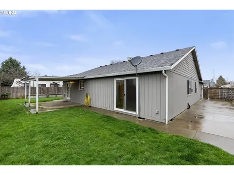 703 Nw 16th Street Battle Ground WA 98604