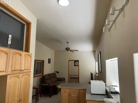 59948 Downs Road La Grande OR 97850