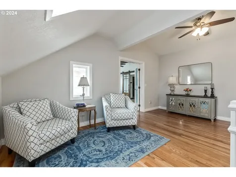 7730 Sw Maple Drive Portland OR 97225