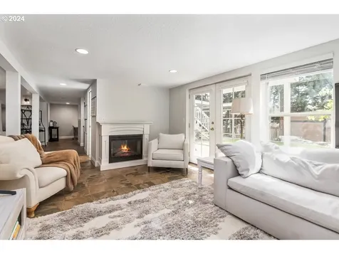 7730 Sw Maple Drive Portland OR 97225
