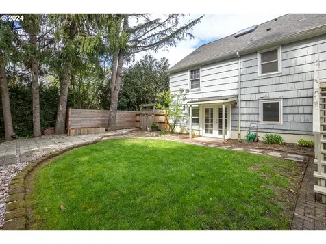 7730 Sw Maple Drive Portland OR 97225
