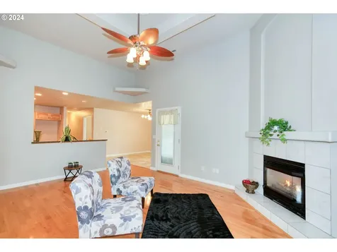 2393 Nw Shadden Drive Mcminnville OR 97128