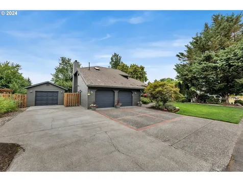 13009 Se Forest Street Vancouver WA 98683