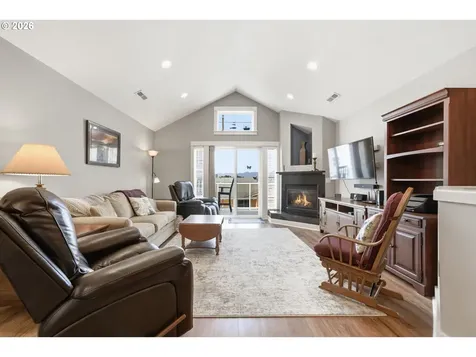 120 N 3rd Avenue Rockaway Beach OR 97136