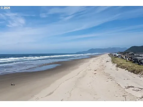120 N 3rd Avenue Rockaway Beach OR 97136