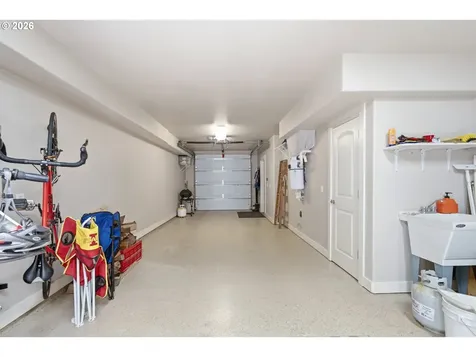 120 N 3rd Avenue Rockaway Beach OR 97136