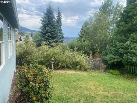 603 Ridgeview Court Hood River OR 97031