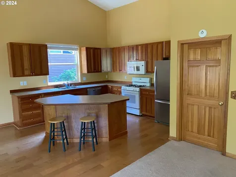 603 Ridgeview Court Hood River OR 97031