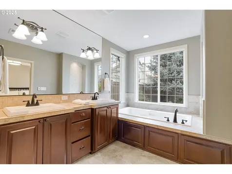 29245 SW Charlotte Lane Wilsonville OR 97070