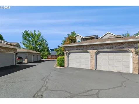 8170 Sw Maxine Lane Wilsonville OR 97070