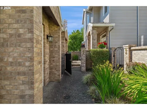 8170 Sw Maxine Lane Wilsonville OR 97070