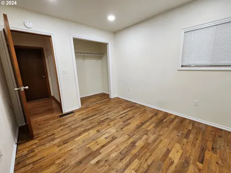 806 Benton Avenue La Grande OR 97850