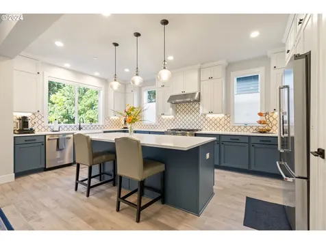 15221 SE Livingstone Lane Happy Valley OR 97086