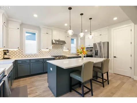 15221 SE Livingstone Lane Happy Valley OR 97086