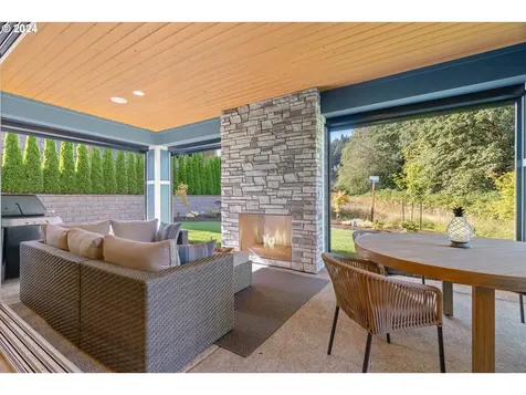 15221 SE Livingstone Lane Happy Valley OR 97086