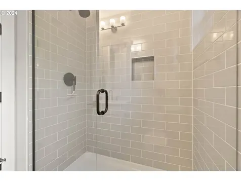 15221 SE Livingstone Lane Happy Valley OR 97086
