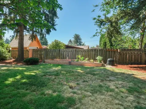 808 Ne Baldwin Drive Hillsboro OR 97124