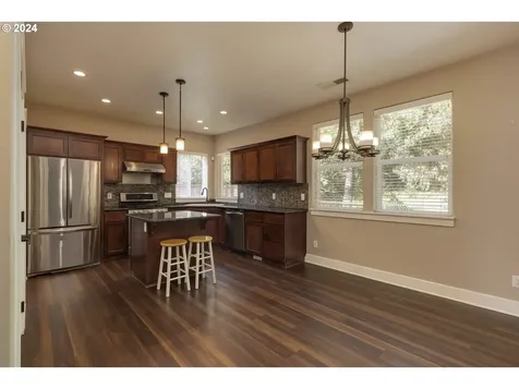 5485 Mink Hollow Street Se Salem OR 97306