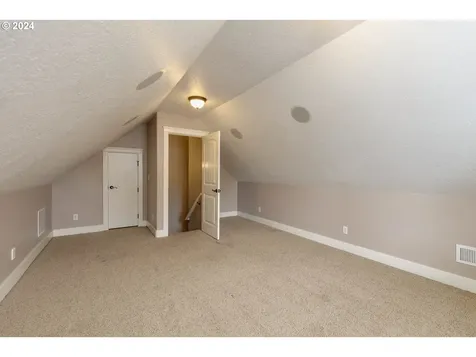 5485 Mink Hollow Street Se Salem OR 97306