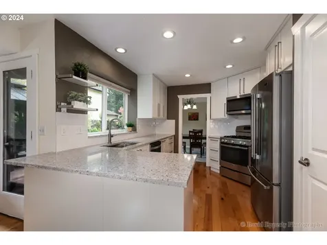 1311 Nw 19th Street Gresham OR 97030