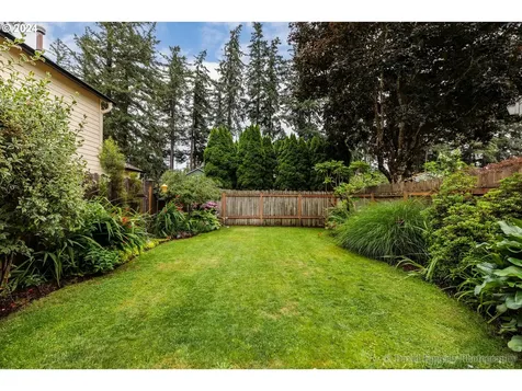 1311 Nw 19th Street Gresham OR 97030