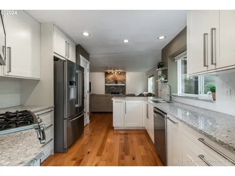 1311 Nw 19th Street Gresham OR 97030
