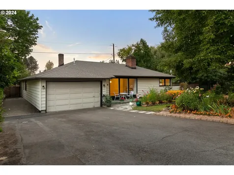 5155 Sw Cherry Avenue Beaverton OR 97005