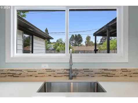 5155 Sw Cherry Avenue Beaverton OR 97005