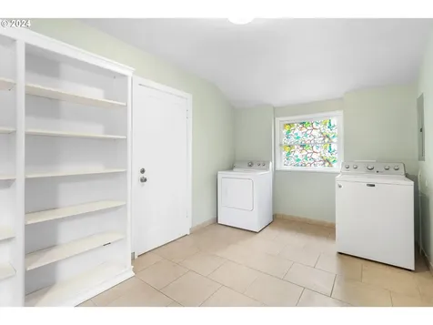 5155 Sw Cherry Avenue Beaverton OR 97005