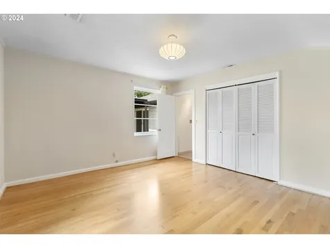5155 Sw Cherry Avenue Beaverton OR 97005
