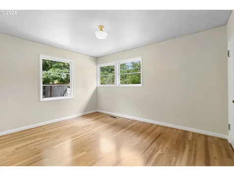 5155 Sw Cherry Avenue Beaverton OR 97005