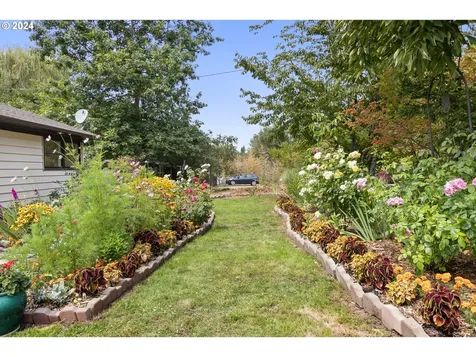 5155 Sw Cherry Avenue Beaverton OR 97005