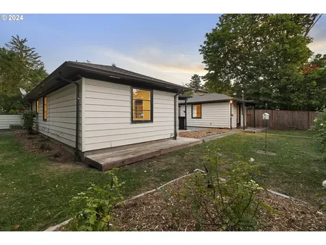 5155 Sw Cherry Avenue Beaverton OR 97005