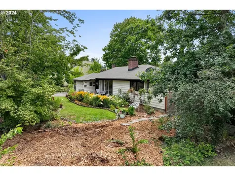 5155 Sw Cherry Avenue Beaverton OR 97005