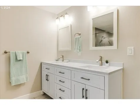 15257 Sw Turnagain Drive Portland OR 97224