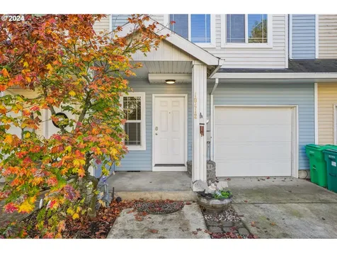 10412 SE Oak Street Portland OR 97216