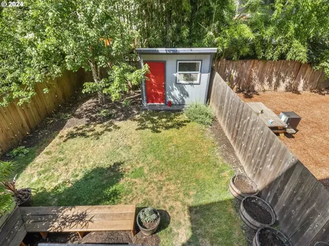 8803 N Tyndall Avenue Portland OR 97217