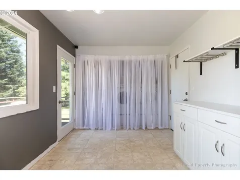 42149 Bagley Lane Astoria OR 97103