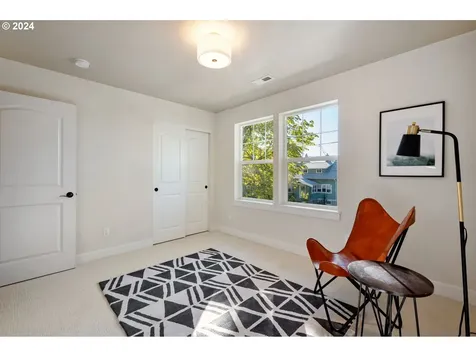 4050 Se 63rd Avenue Portland OR 97206