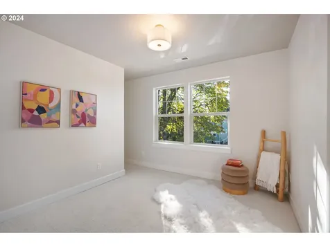 4050 Se 63rd Avenue Portland OR 97206