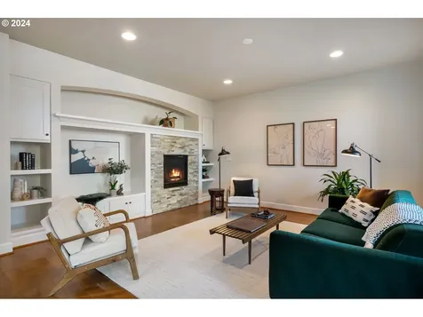 4050 Se 63rd Avenue Portland OR 97206