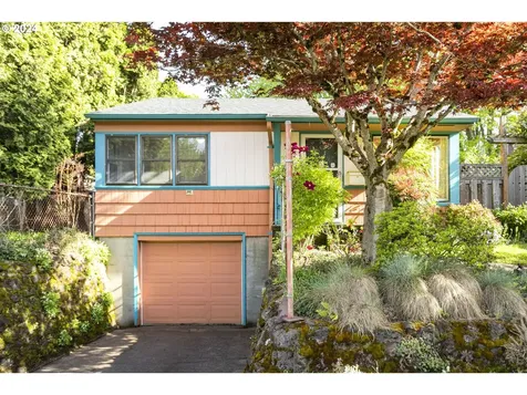 2115 N Alberta Street Portland OR 97217