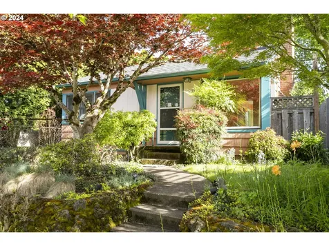 2115 N Alberta Street Portland OR 97217