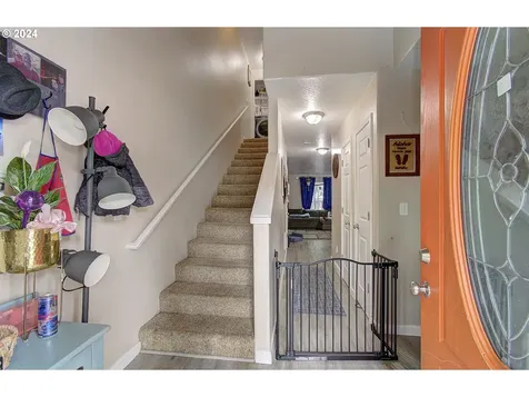 2010 Ne Stapleton Road Vancouver WA 98661